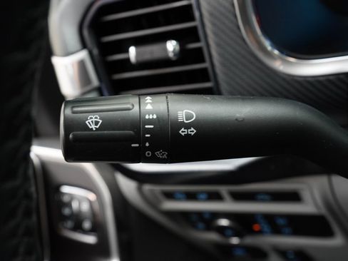 Used 2021 Ford F150 Limited image 37