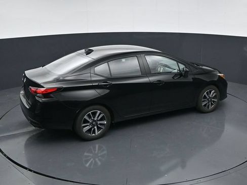 Used 2025 Nissan Versa SV FWD image 29
