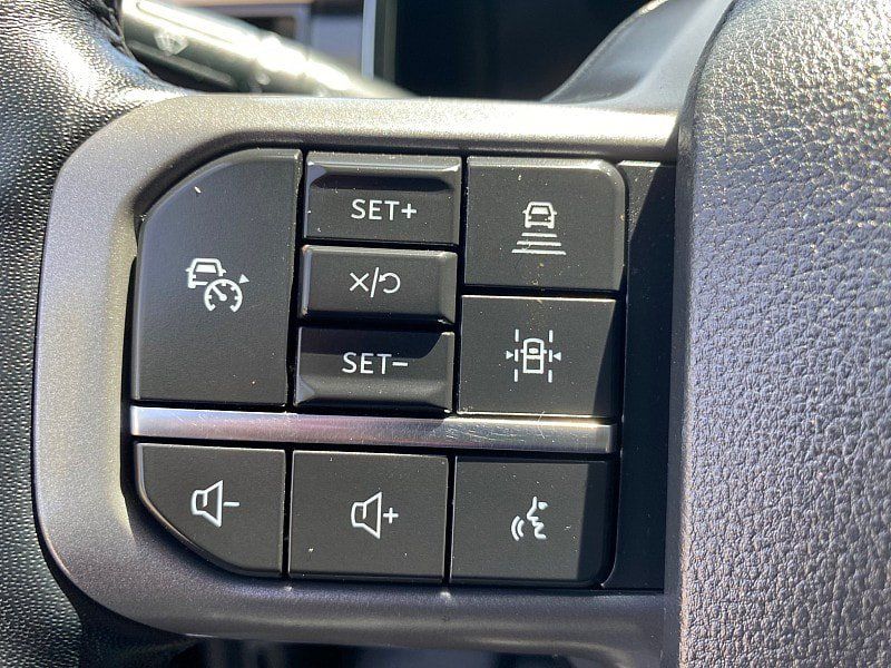 Used 2022 Ford F150 Lariat w/ Equipment Group 502A High AWD/4WD image 38