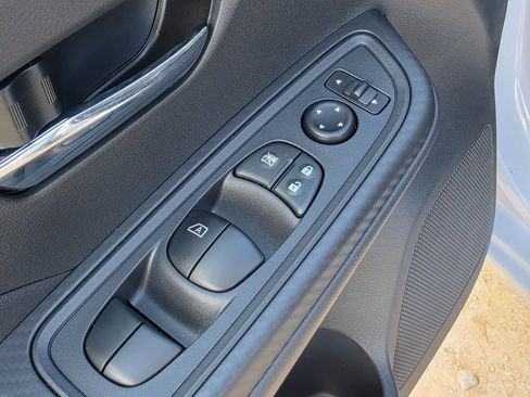 New 2025 Nissan Versa SV w/ Trunk Package image 16