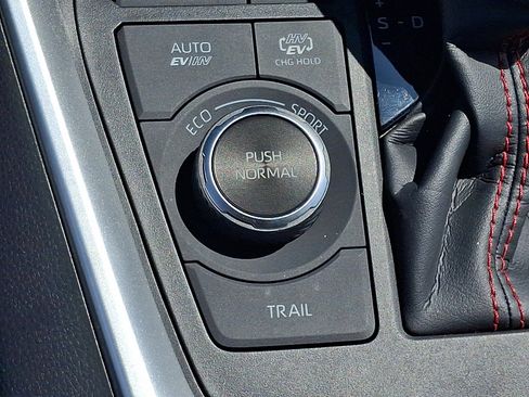 Certified 2023 Toyota RAV4 SE w/ Weather & Moonroof Package AWD/4WD image 25