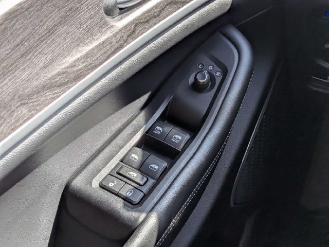 Used 2024 Jeep Grand Cherokee Limited 4xe AWD/4WD image 22