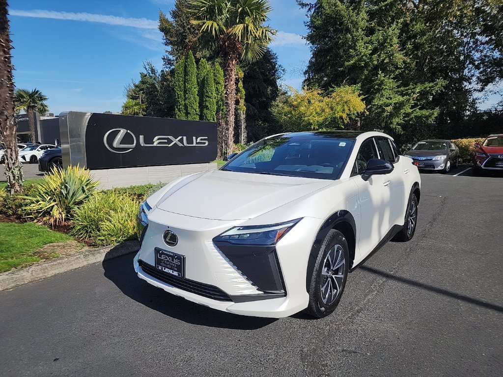 Certified 2024 Lexus RZ 450e Premium w/ Technology Package AWD/4WD image 1