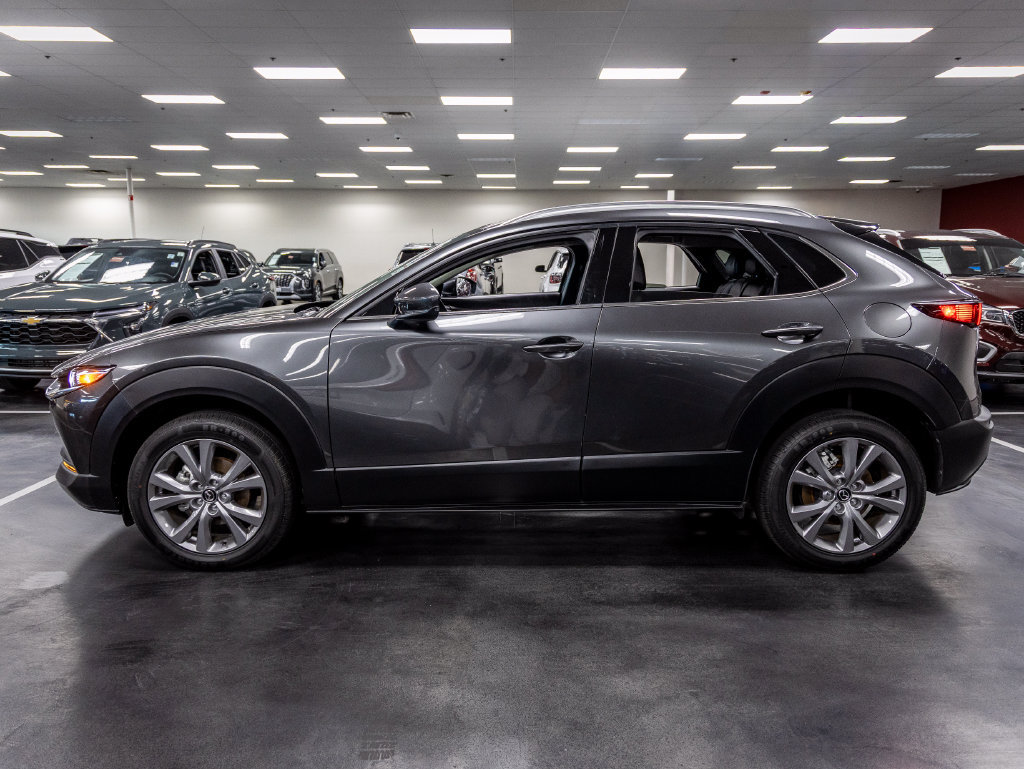 Used 2022 MAZDA CX-30 AWD 2.5 S w/ Premium Package image 3