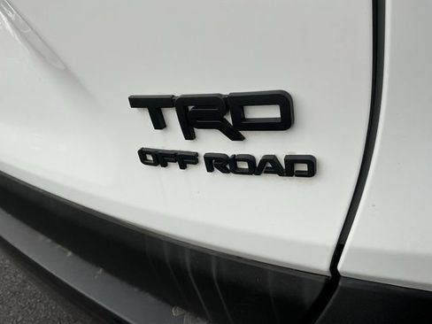 Certified 2021 Toyota RAV4 TRD Off-Road w/ TRD Off-Road Weather Package AWD/4WD image 32