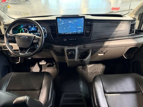 Used 2022 Ford E-Transit Medium Roof RWD image 14