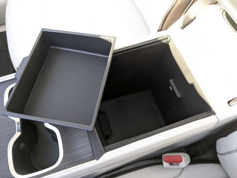 New 2026 GMC Acadia Denali w/ Super Cruise Package image 24