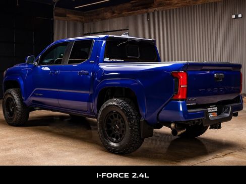 Used 2025 Toyota Tacoma SR5 image 7