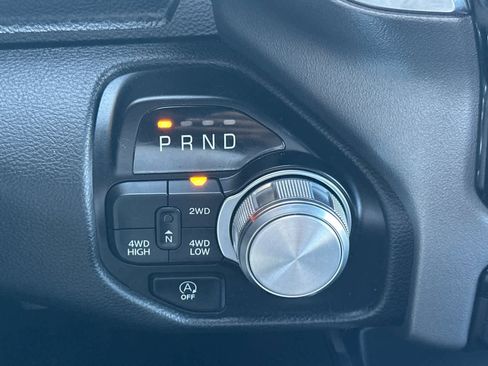 Used 2024 RAM 1500 Laramie image 19