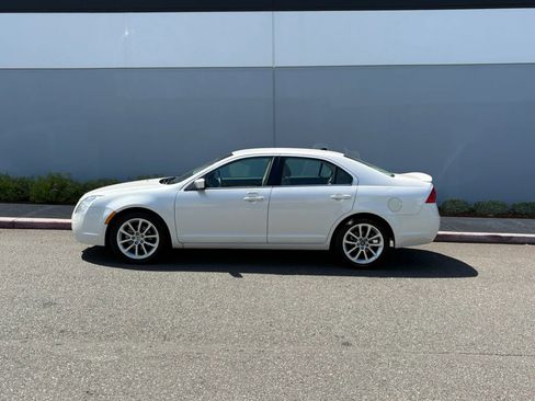 Used 2010 Mercury Milan Premier FWD image 3