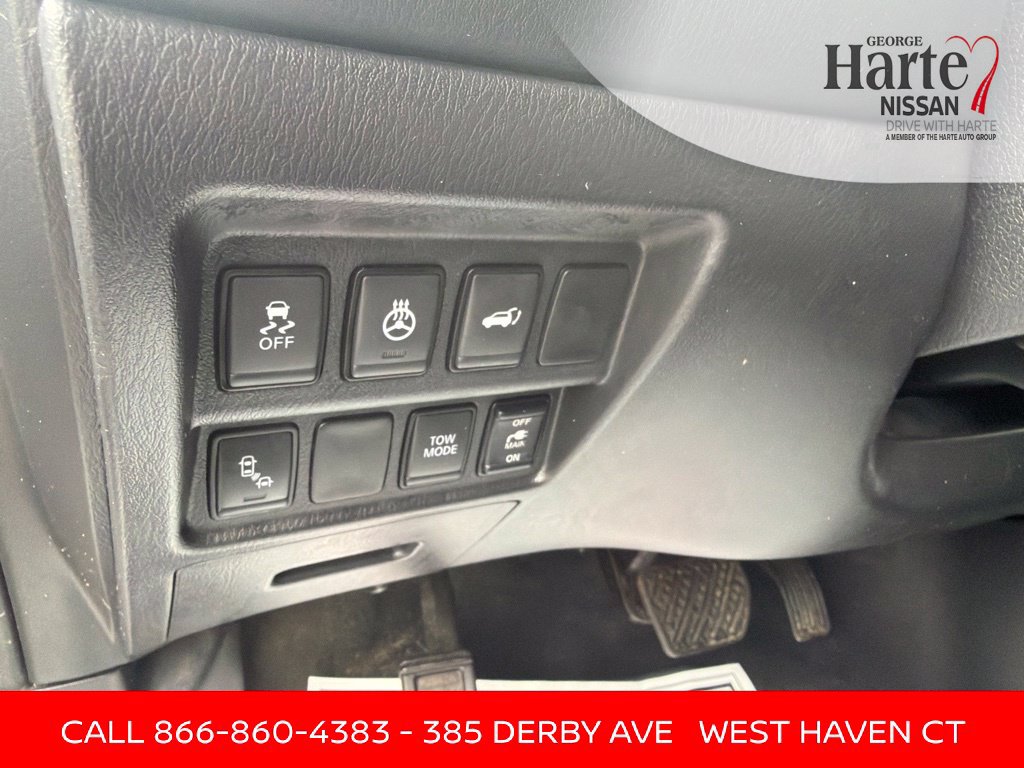 Used 2020 Nissan Pathfinder SL AWD/4WD image 15
