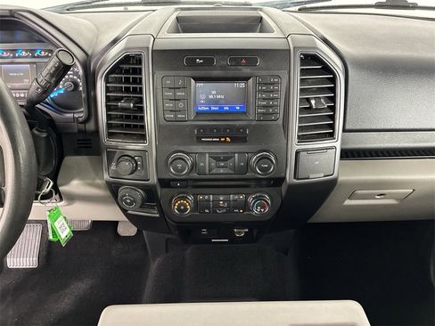 Used 2017 Ford F150 XLT w/ XTR Package image 23