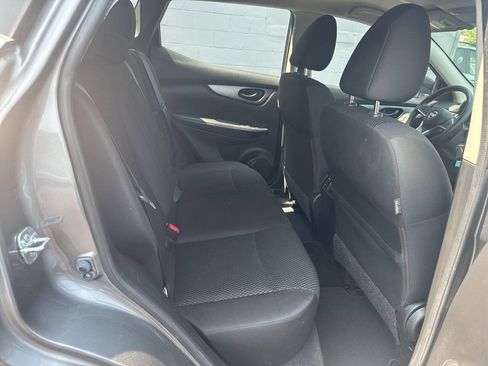 Used 2017 Nissan Rogue Sport S AWD/4WD image 20