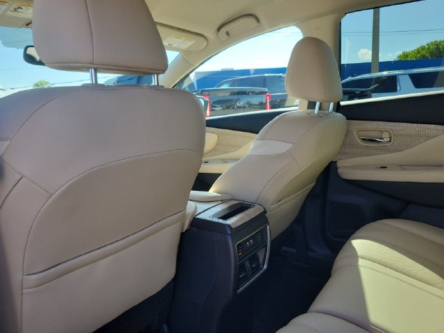 Used 2022 Nissan Murano SL FWD image 16