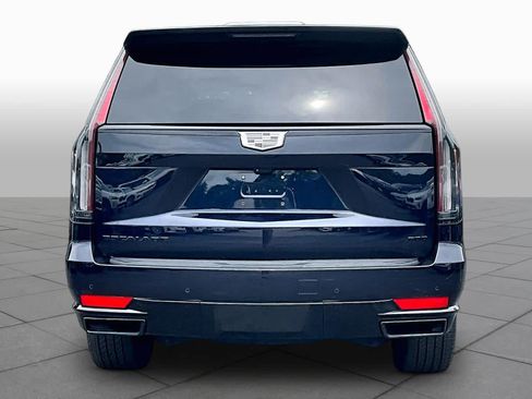Used 2024 Cadillac Escalade Sport Platinum w/ LPO, ONYX Package AWD/4WD image 8