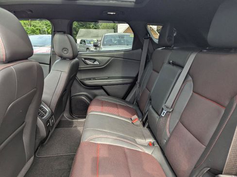 Used 2021 Chevrolet Blazer RS w/ Enhanced Convenience Package AWD/4WD image 28