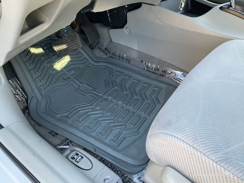 Used 2012 Honda Civic HF image 19