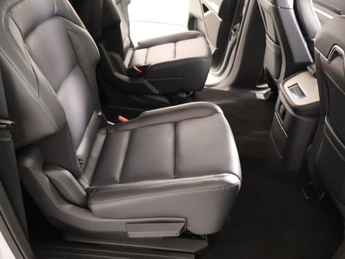 New 2026 Lincoln Navigator L Reserve AWD/4WD image 15