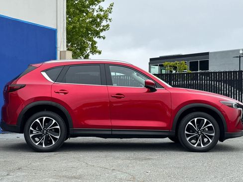 Used 2023 MAZDA CX-5 AWD 2.5 S w/ Premium Package image 2
