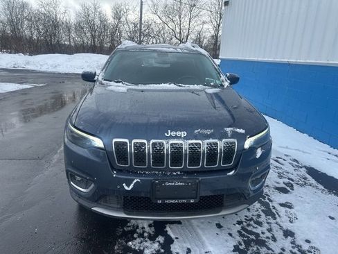 Used 2019 Jeep Cherokee Limited image 3