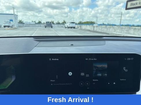 Used 2025 Kia Sorento S FWD image 6
