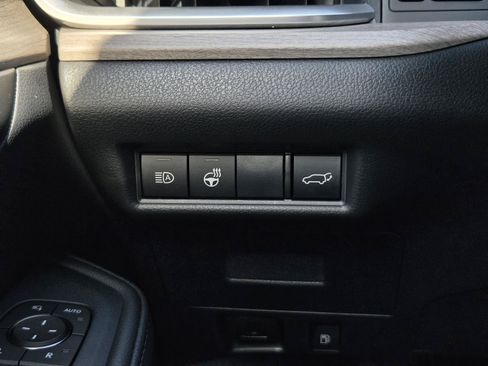 Used 2026 Toyota Grand Highlander FWD image 26