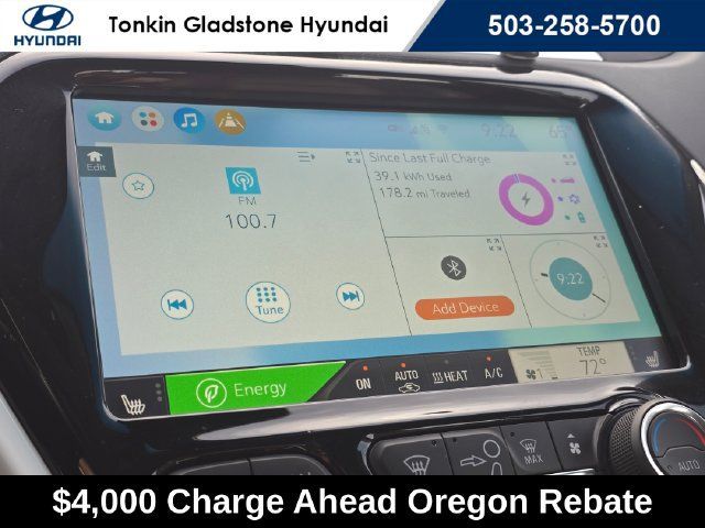 Used 2020 Chevrolet Bolt Premier w/ Infotainment Package FWD image 30