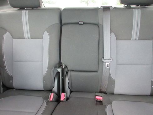 Used 2024 Chevrolet Blazer LT w/ Convenience Package FWD image 19