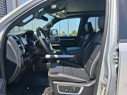 New 2026 RAM 1500 Laramie AWD/4WD image 20