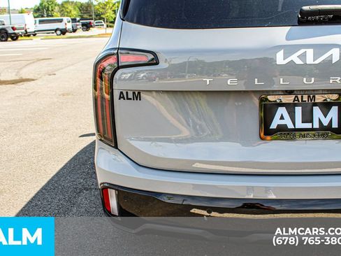 Used 2024 Kia Telluride SX Prestige X-Pro AWD/4WD image 12