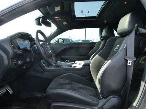 Used 2022 Dodge Challenger R/T Scat Pack image 18