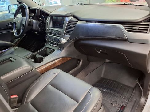 Used 2019 Chevrolet Tahoe LT RWD image 9