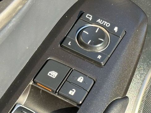 Used 2021 Lexus NX 300 F Sport image 31