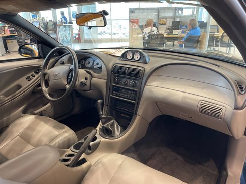 Used 2000 Ford Mustang GT image 18