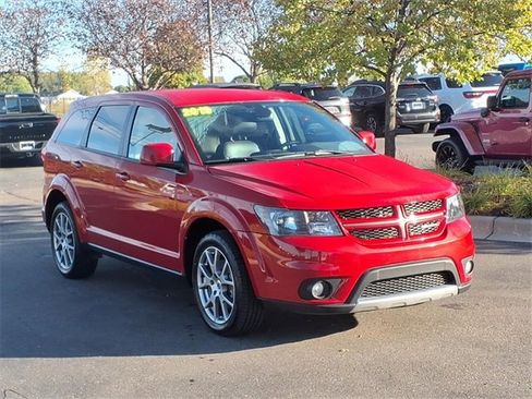 Used 2019 Dodge Journey GT w/ Driver Convenience Group image 3