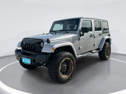 Used 2016 Jeep Wrangler Unlimited Sahara w/ Connectivity Group