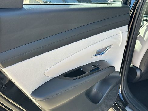 New 2026 Hyundai Tucson Limited AWD/4WD image 21