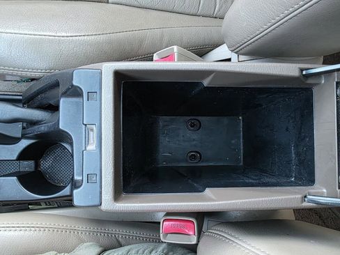 Used 2000 Toyota 4Runner Limited image 25