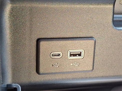 Used 2024 Chevrolet Silverado 1500 High Country w/ High Country Premium Package image 26