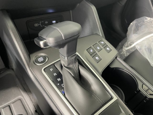 New 2026 Kia Sportage SX AWD/4WD image 4