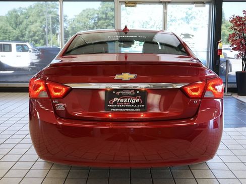 Used 2015 Chevrolet Impala LT FWD image 13