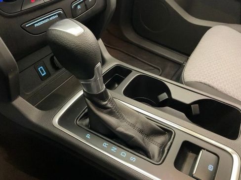 Used 2017 Ford Escape SE w/ Equipment Group 201A image 22