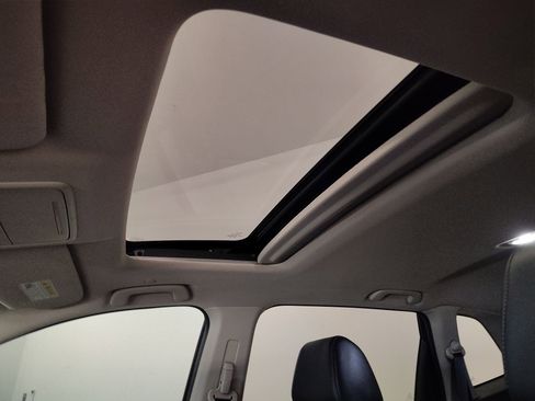 Used 2023 Honda CR-V EX-L image 14