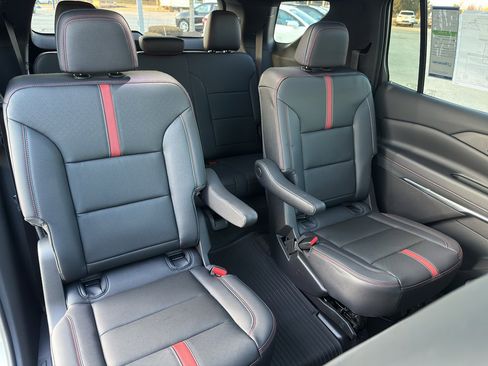 New 2026 Chevrolet Traverse RS w/ LPO, Floor Liner Package AWD/4WD image 56