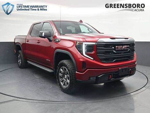Used 2024 GMC Sierra 1500 AT4 w/ Technology Package AWD/4WD image 3
