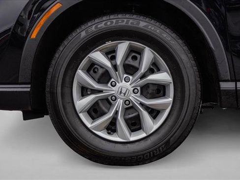 Used 2025 Honda CR-V LX image 9