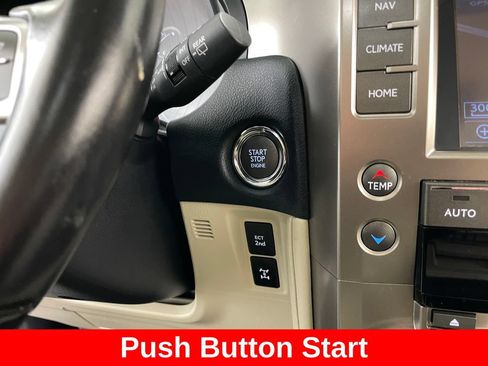 Used 2020 Lexus GX 460 Luxury w/ Accessory Package AWD/4WD image 8