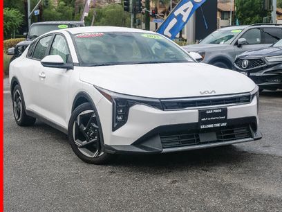 Certified 2025 Kia K4 EX