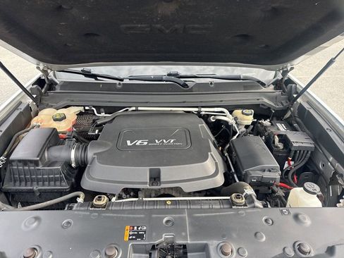 Used 2015 GMC Canyon SLE w/ SLE Convenience Package image 30