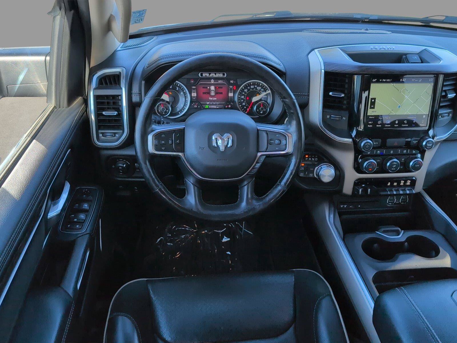 Used 2019 RAM 1500 Laramie AWD/4WD image 30